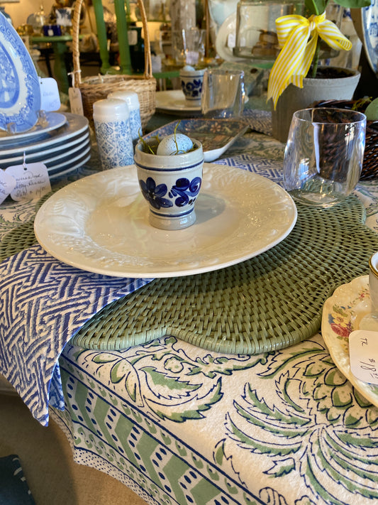 Green Scallop Round Placemat