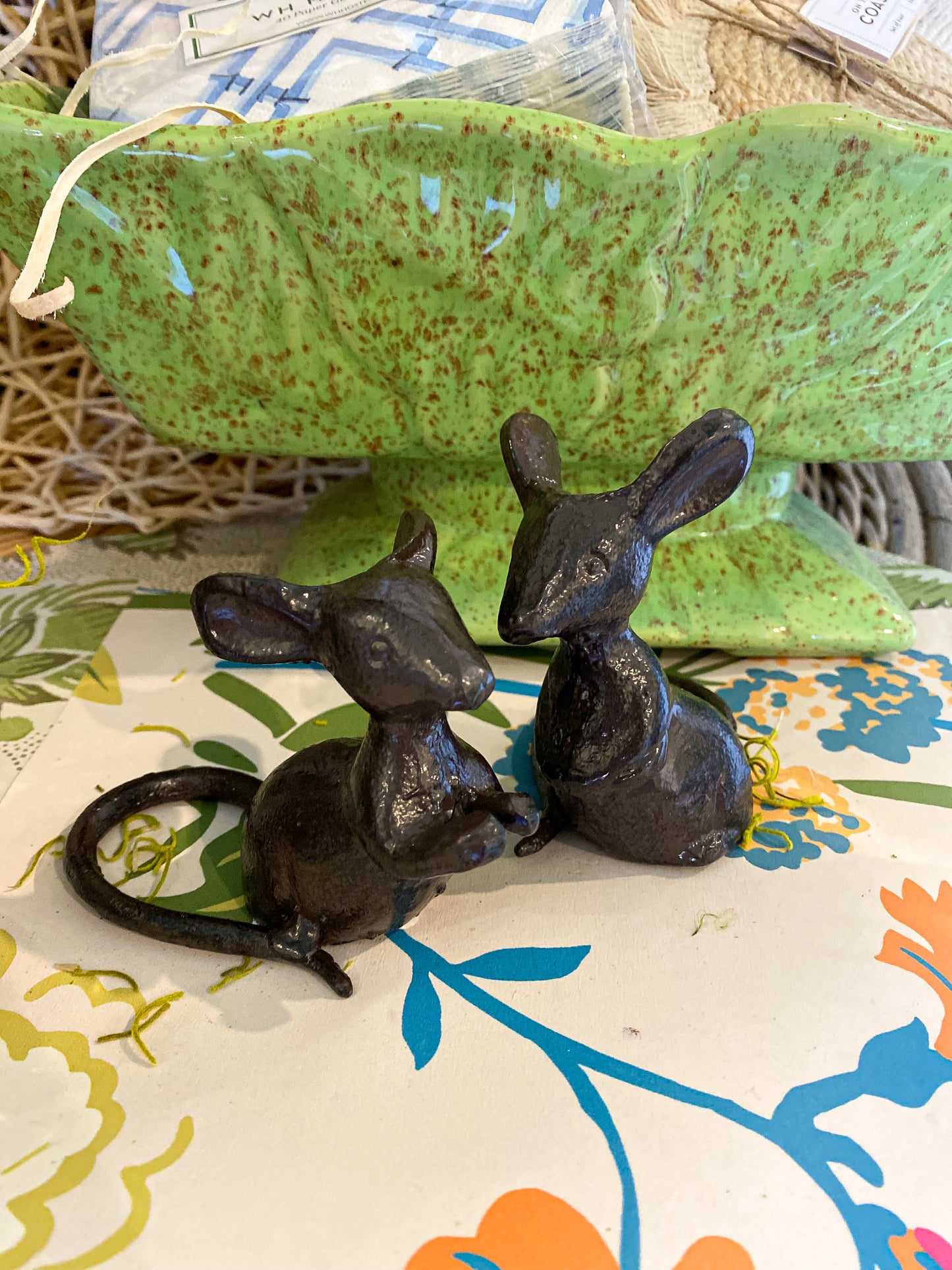 Cast iron mice